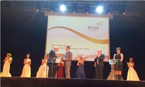 Remise du prix européen de l'excellence en management pour l'aéroport de Lyon