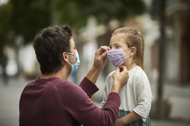 Masques barrières : téléchargez le modèle pour enfant - Groupe AFNOR
